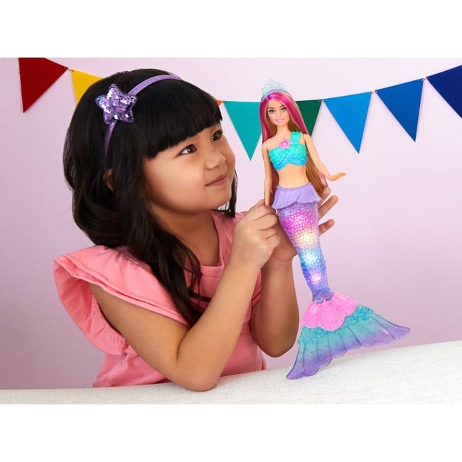 Кукла-русалка Barbie Дримтопия Сверкающий хвостик (HDJ36) - фото 6