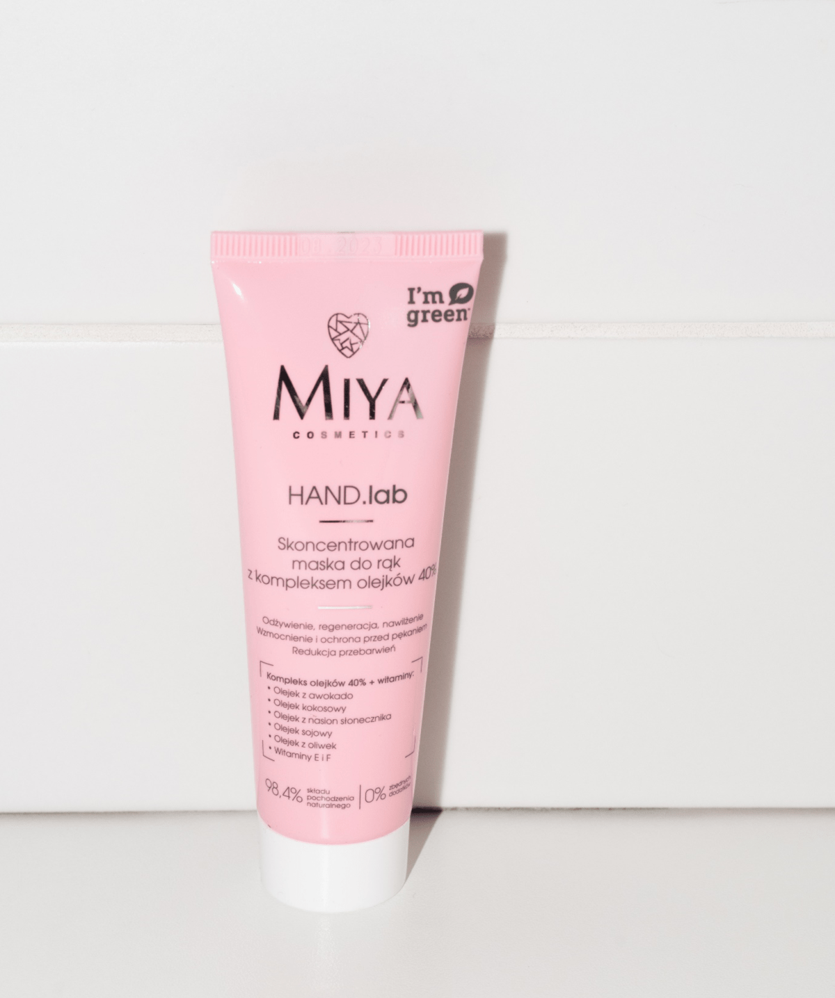 Концентрована маска для рук та нігтів Miya Cosmetics Hand Lab Concentrated Mask For Hands & Nails With A Complex Of Oils 40% 50 мл - фото 3