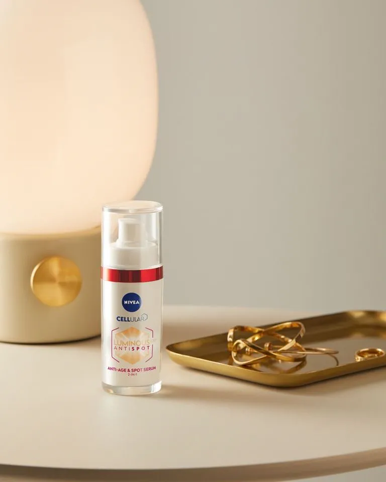 Антивозрастная сыворотка Nivea Cellular Luminous 630 2в1 против морщин и пигментации 30 мл - фото 6