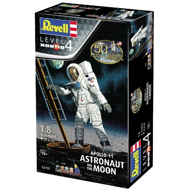 Сборная модель Revell Астронавт на Луне, Миссия Аполлон 11, уровень 4, масштаб 1:8, 24 детали (RVL-03702) - фото 1