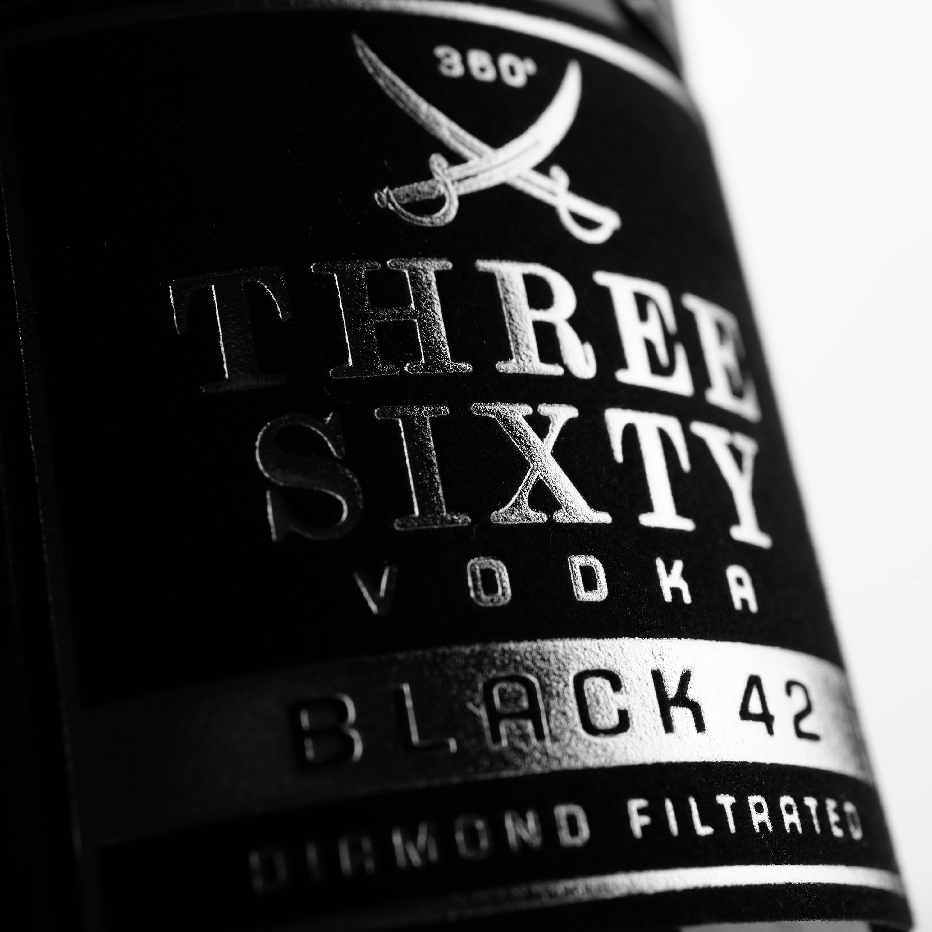 Горілка Three Sixty Vodka Black, 42%, 0,7 л - фото 4