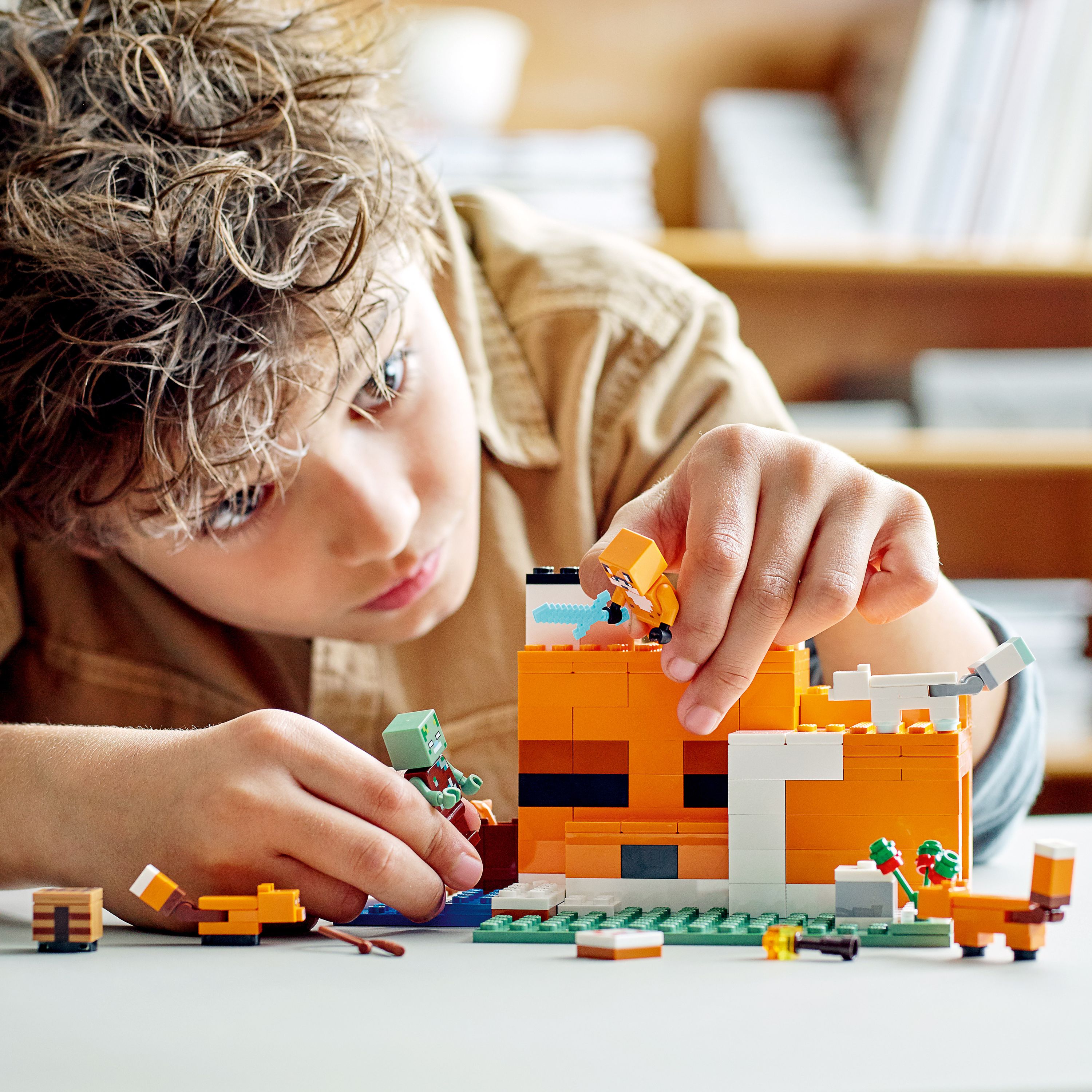 Конструктор LEGO Minecraft Лисяча хатина, 193 деталей (21178) - фото 4