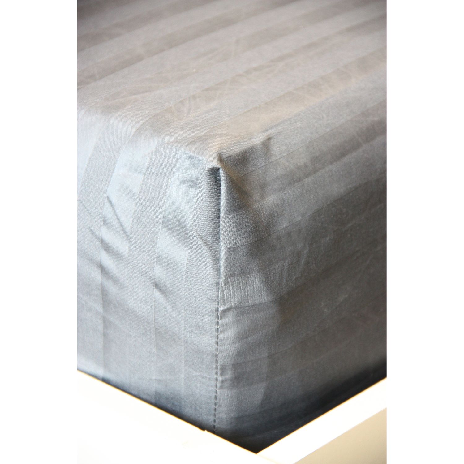 Простыня на резинке LightHouse Mf Stripe Graphite, 200х90 см, серый (605023) - фото 3