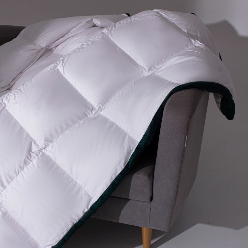 Одеяло MirSon Imperial Satin Luxe, демисезонное, 110х140 см, белое с зеленым кантом - фото 7