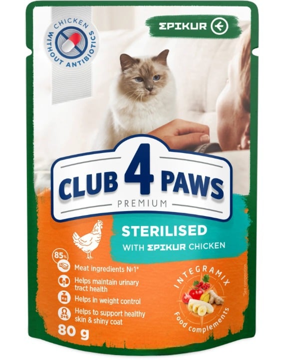 Вологий корм для стерилізованих котів Club 4 Paws Premium, курка в соусі, 80 г (B5611801) - фото 1
