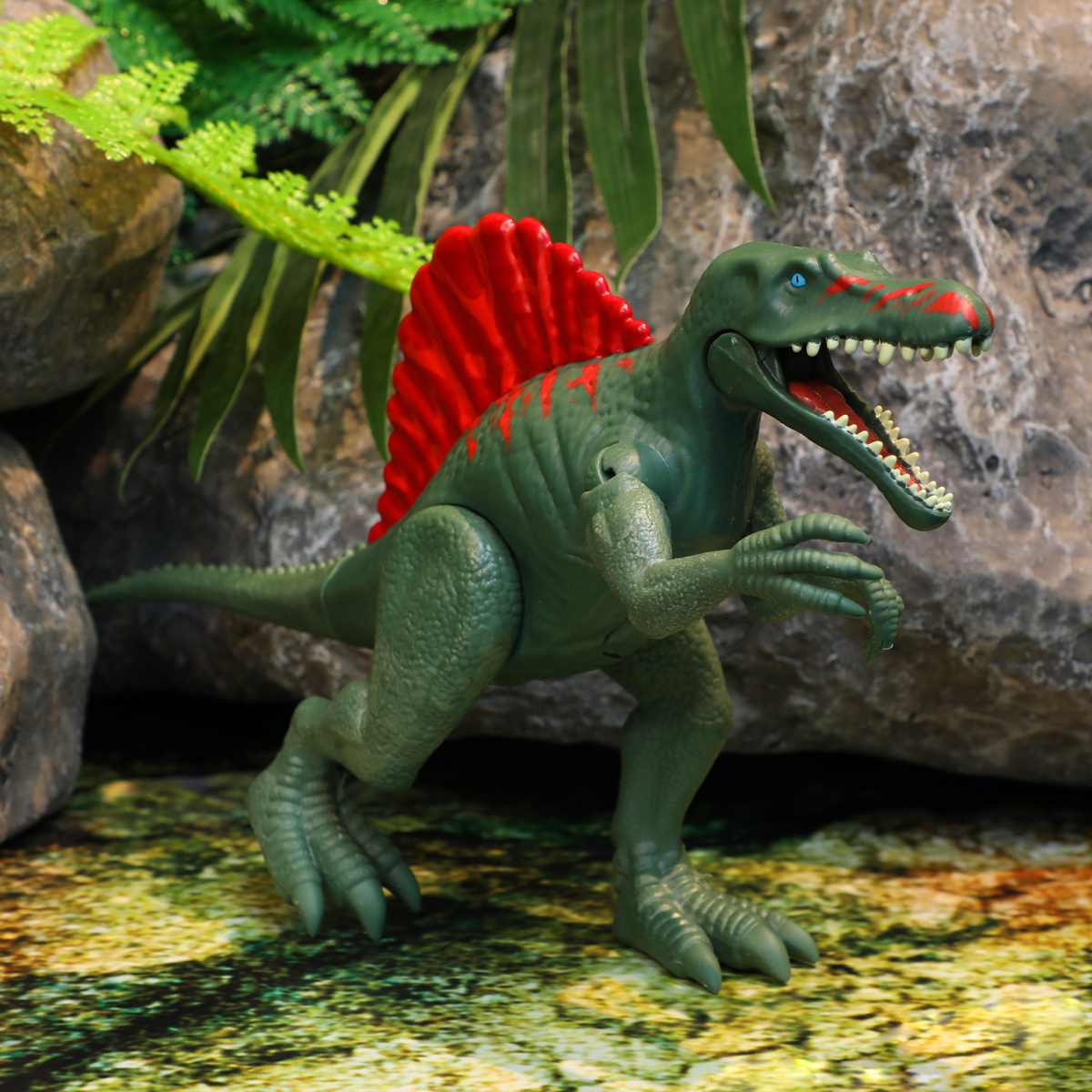 Інтерактивна іграшка Dinos Unleashed Realistic S2 Спинозавр, 14 см (31123S2) - фото 4