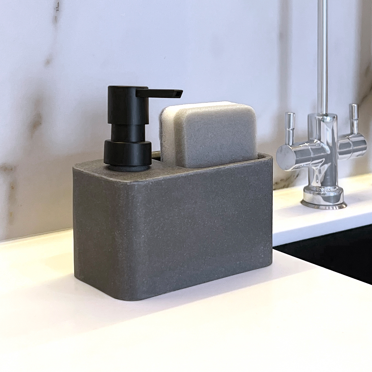 Дозатор для жидкого мыла МВМ My Home с органайзером, 220 мл, серый - фото 3