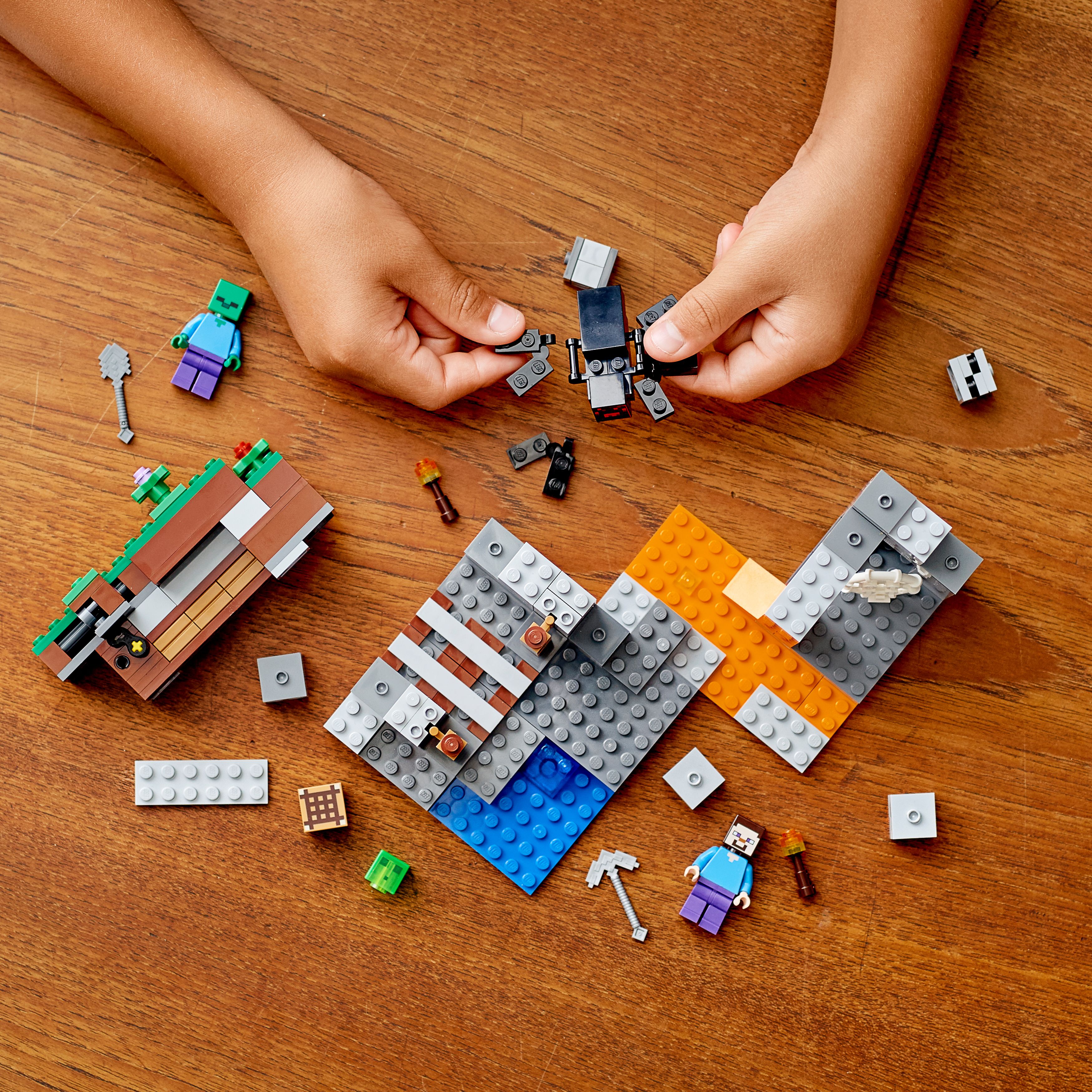 Конструктор LEGO Minecraft Заброшенная шахта 248 деталей (21166) - фото 3