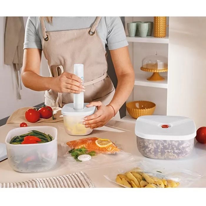 Контейнер пищевой Guzzini Kitchen active design Save it M, вакуумный, 1,55 л, белый - фото 3