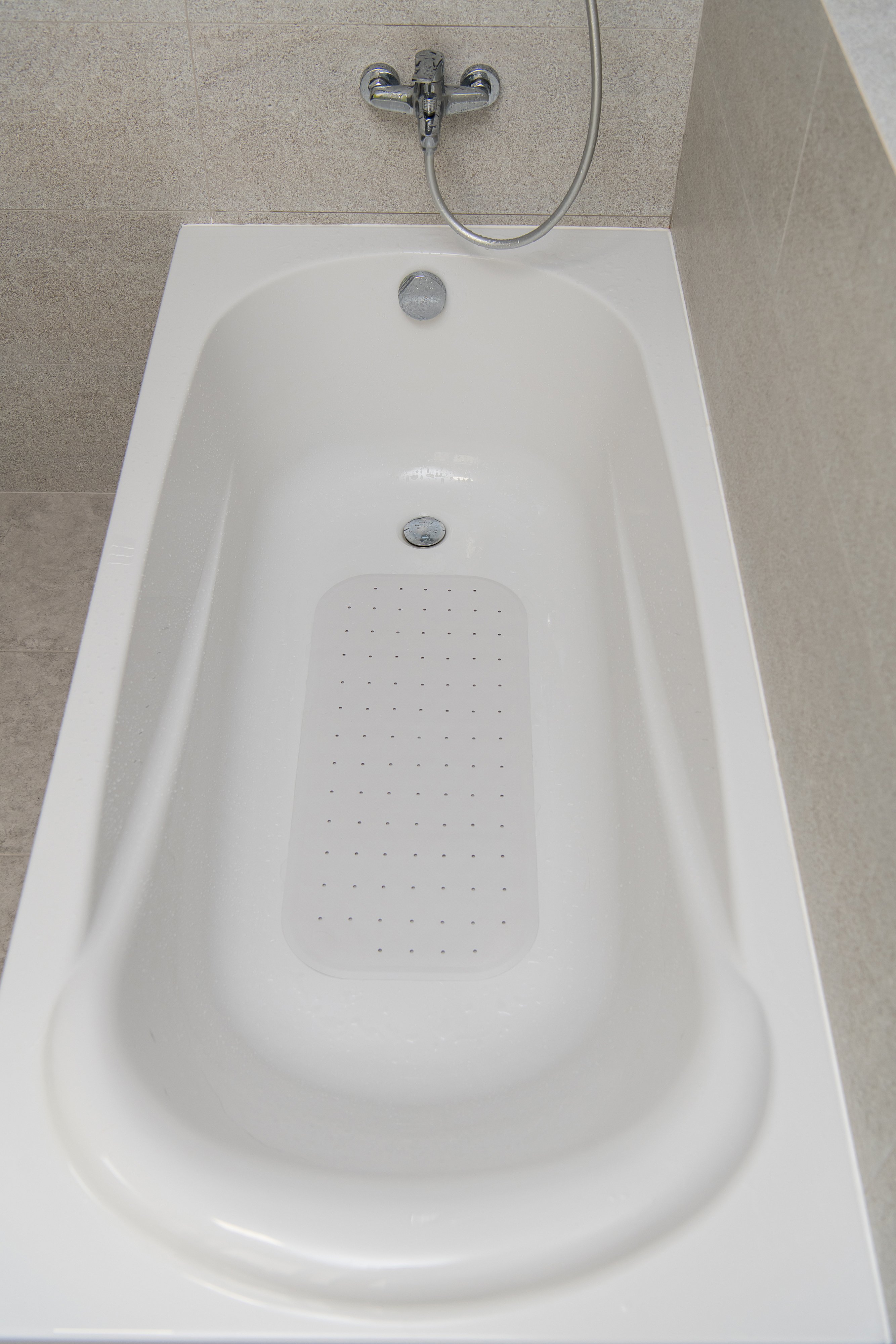 Дитячий гумовий килимок у ванну KinderenOK, XL, білий (71113_007) - фото 5