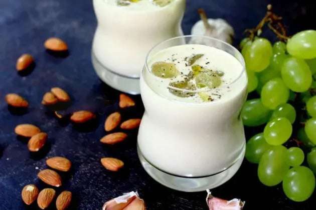 Ахобланко - іспанський холодний суп (Ajo blanco) - фото 2
