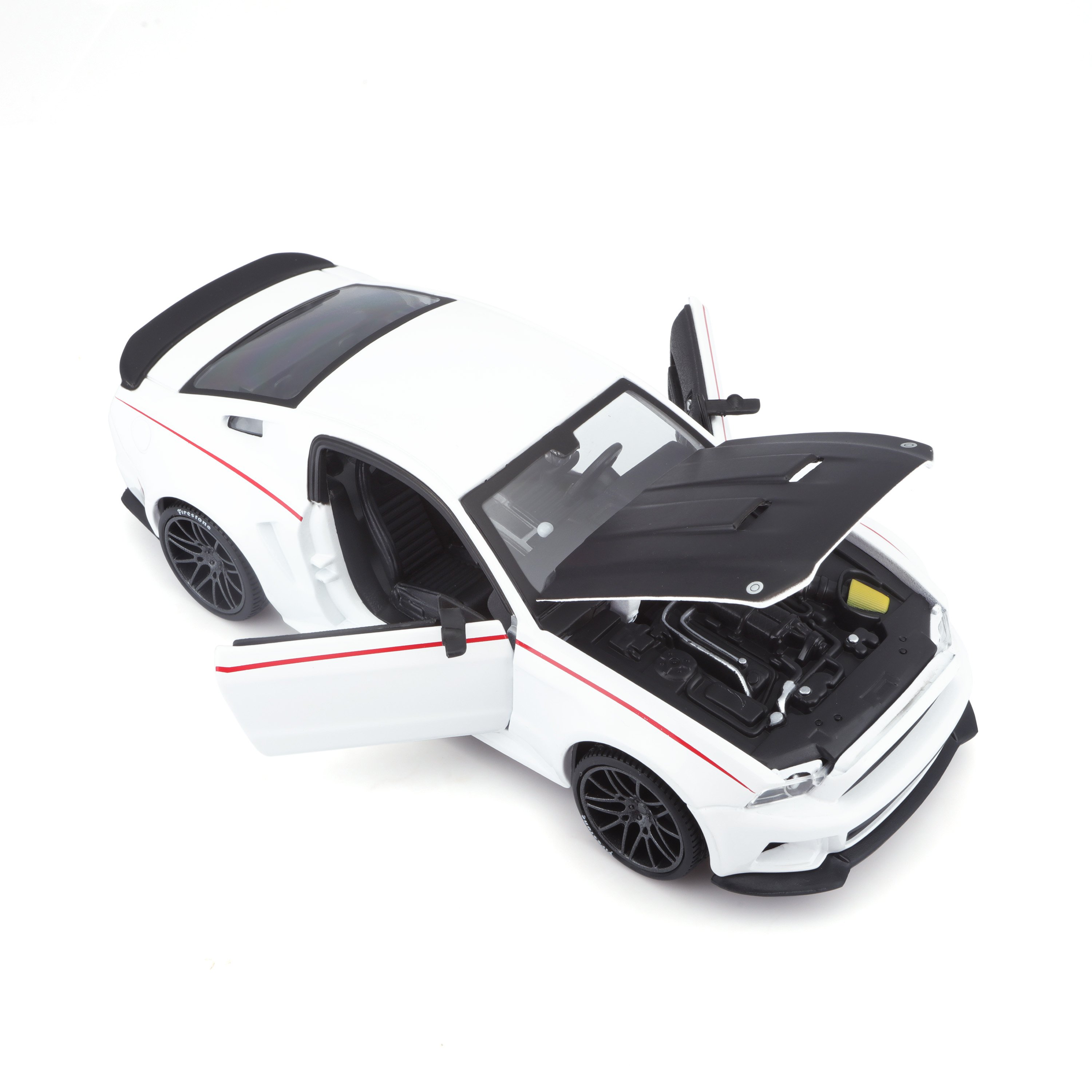Игровая автомодель Maisto Ford Mustang Street Racer 2014, белый, 1:24 (31506 white) - фото 3