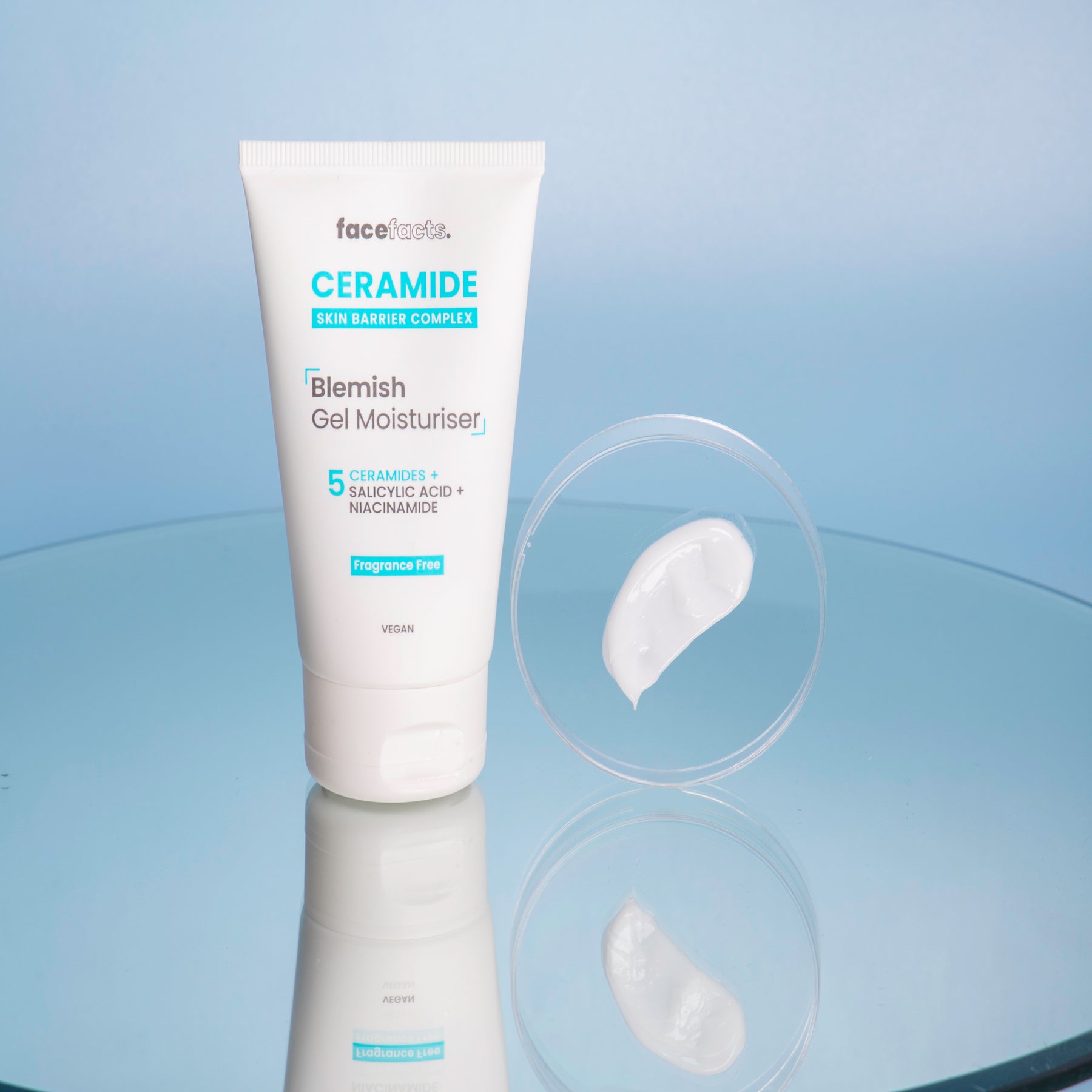 Зволожуючий гель з керамідами для запаленої шкіри обличчя Face Facts Ceramide Skin Barrier Complex Blemish Gel Moisturiser 50 мл - фото 2