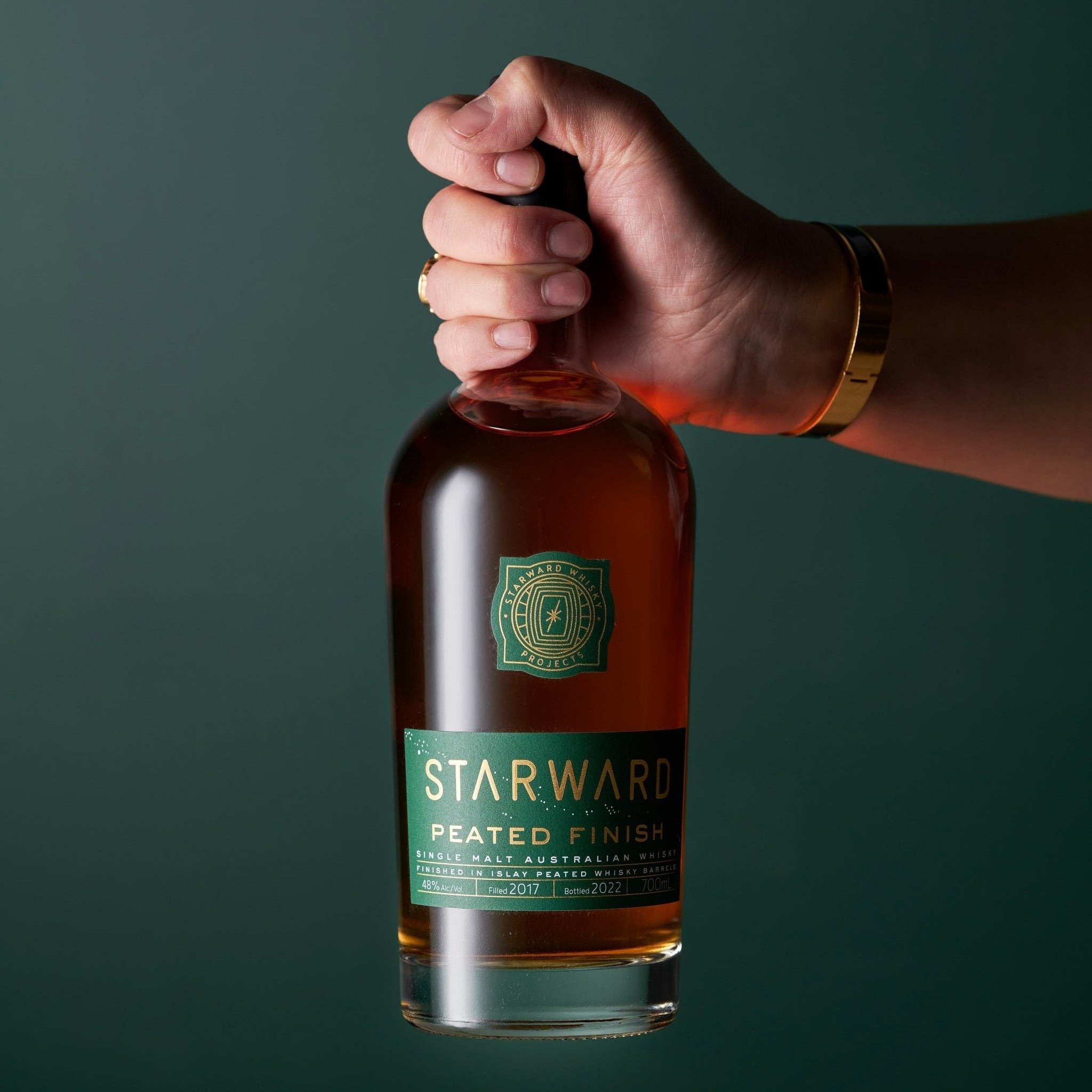 Виски Starward Peated Finish Single Malt Australian Whiskey 48% 0.7 л - фото 2