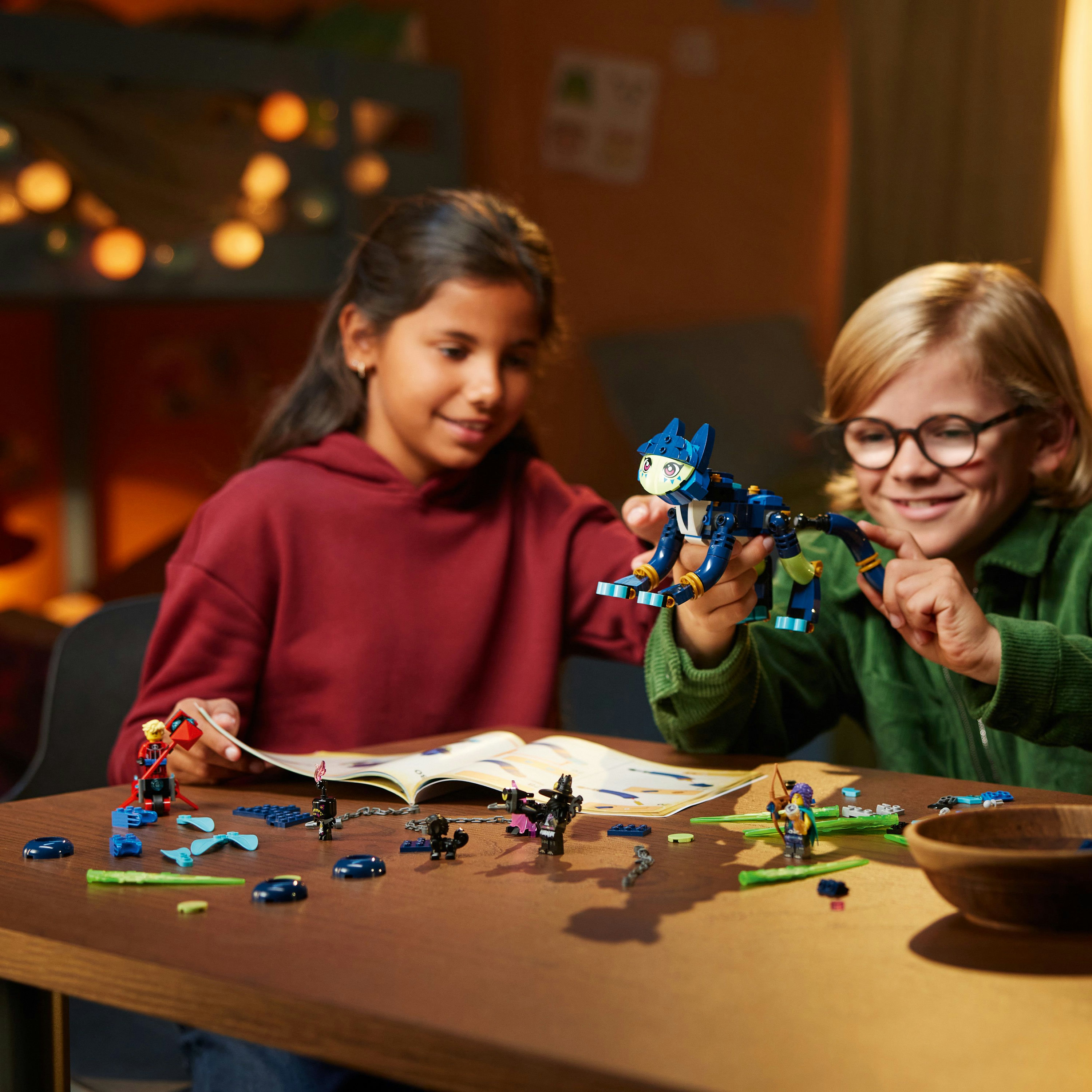 Конструктор LEGO DREAMZzz Зоуі й котосова Зіан 437 деталі (71476) - фото 3