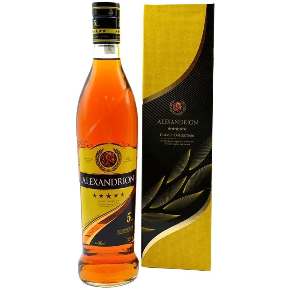 Крепкий алкогольный напиток Alexandrion 5 звезд, 37,5%, в подарочной упаковке, 0,7 л - фото 1