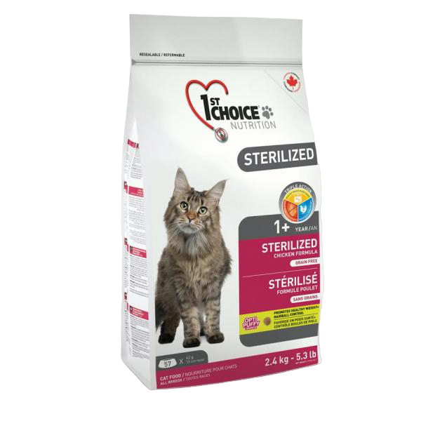 Сухой корм для кастрированных котов и стерилизованных кошек 1st Choice Sterilized 2.4 кг - фото 1
