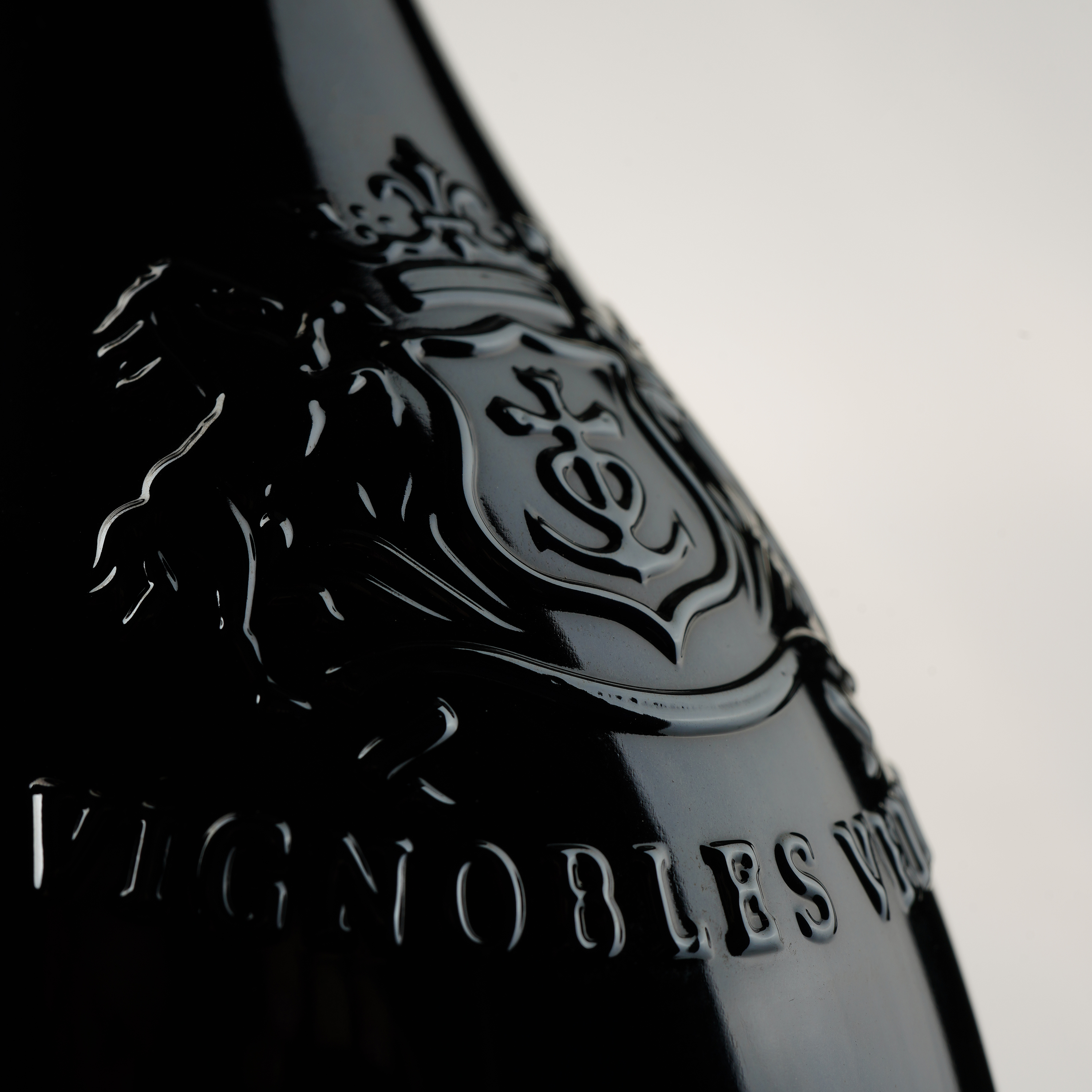 Вино Didier Vellas Cabernet Sauvignon IGP Pays D'Oc, красное, сухое, 0.75 л - фото 3