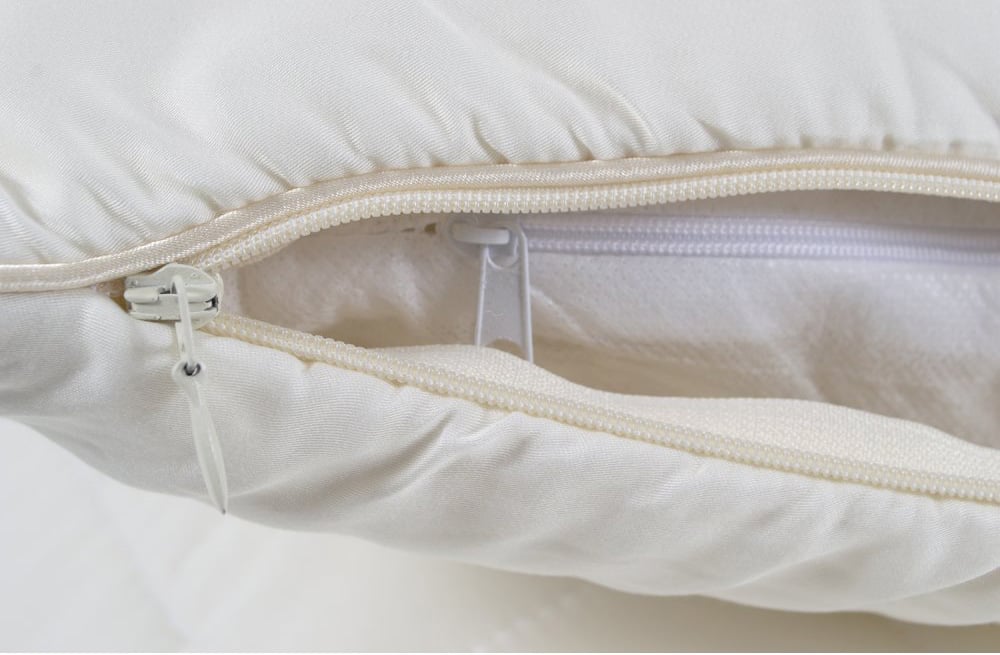 Подушка антиаллергенная Penelope Giovanna, 70х50 см, бежевая (svt-2000022313124) - фото 7
