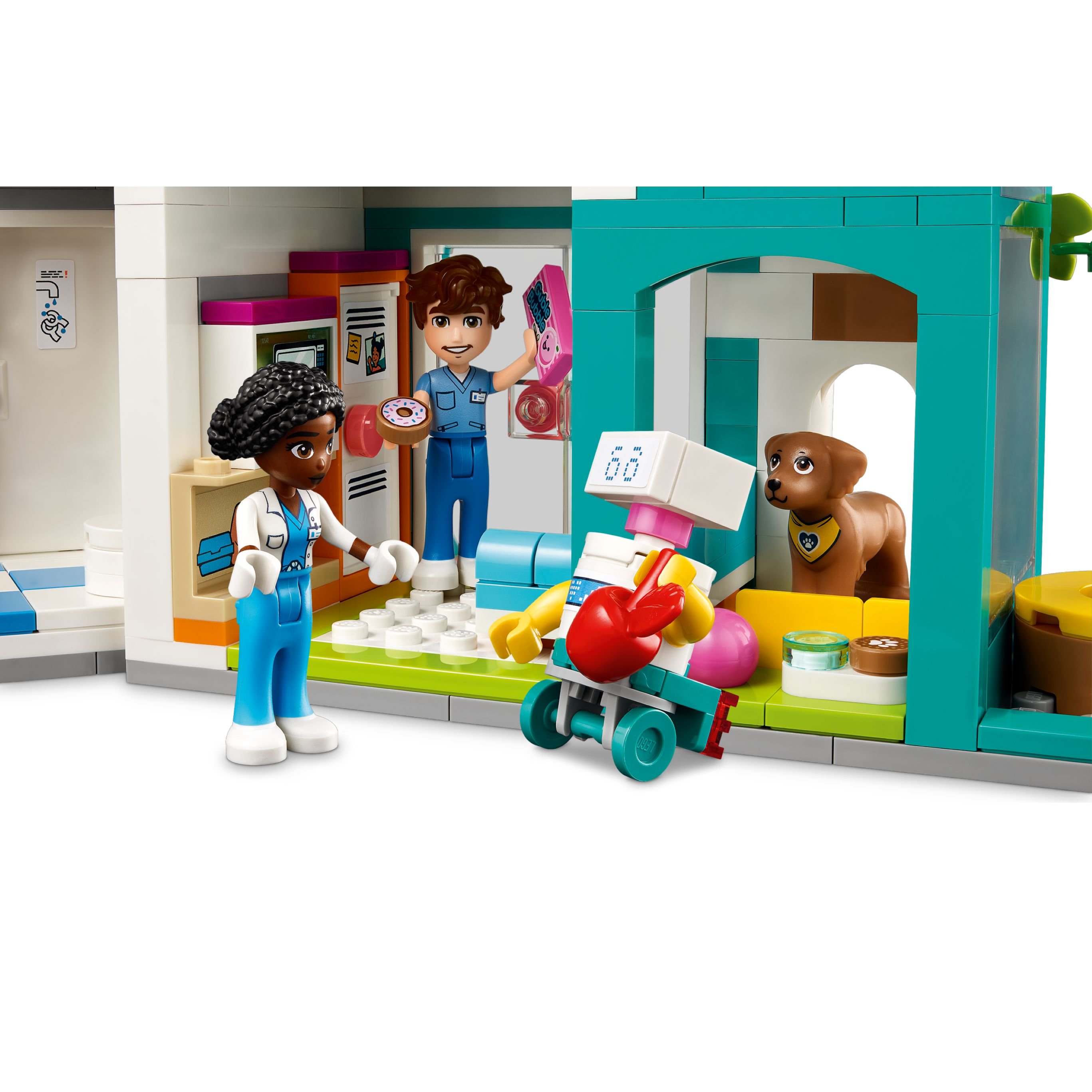 Конструктор LEGO Friends Лікарня в Хартлейк-Сіті 1045 деталі (42621) - фото 7