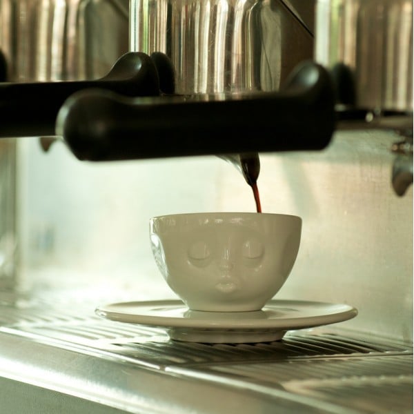 Чашка з блюдцем для кави Tassen Поцілунок 200 мл, порцеляна (TASS14201/TA) - фото 2