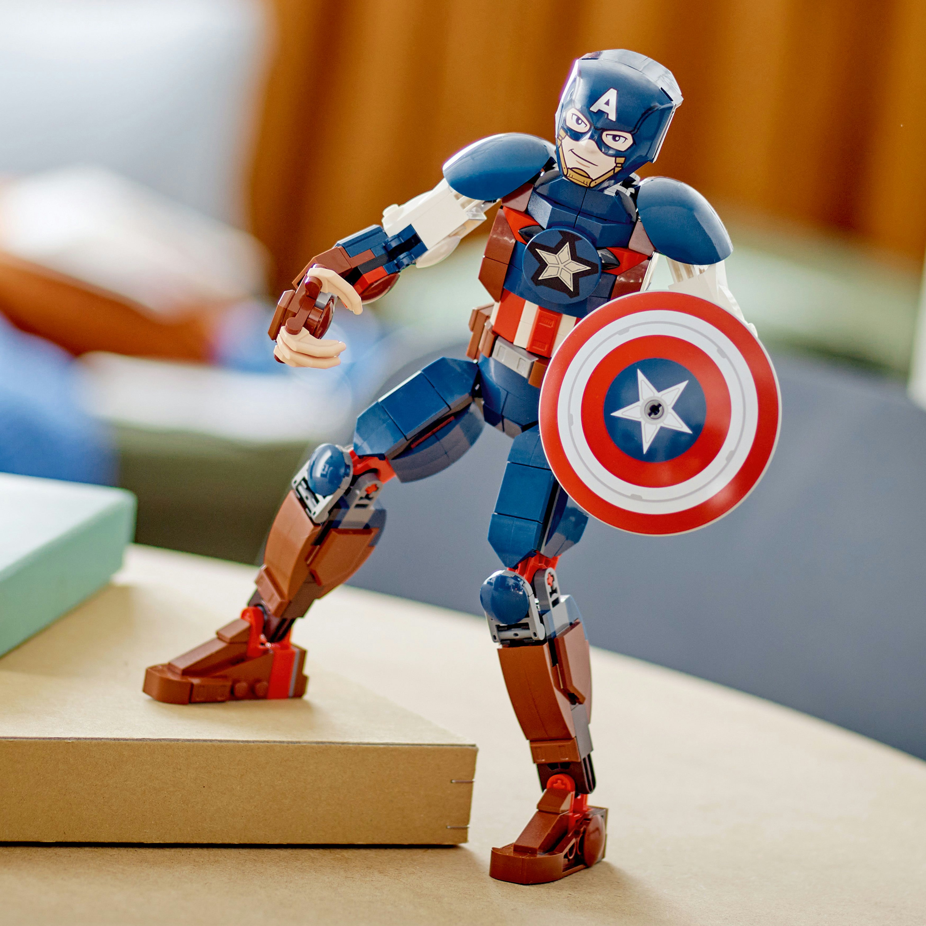 Конструктор LEGO Marvel Фігурка Капітана Америка для складання, 310 деталей (76258) - фото 7