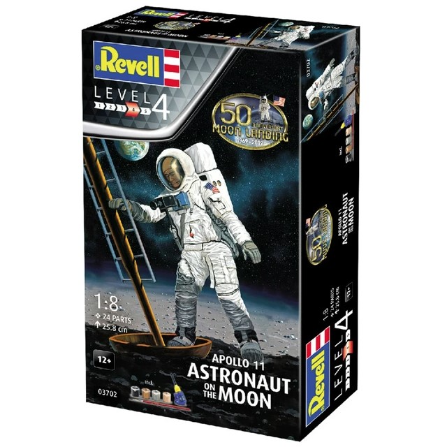 Збірна модель Revell Астронавт на Місяці, Місія Аполлон 11, рівень 4, масштаб 1:8, 24 деталі (RVL-03702) - фото 1