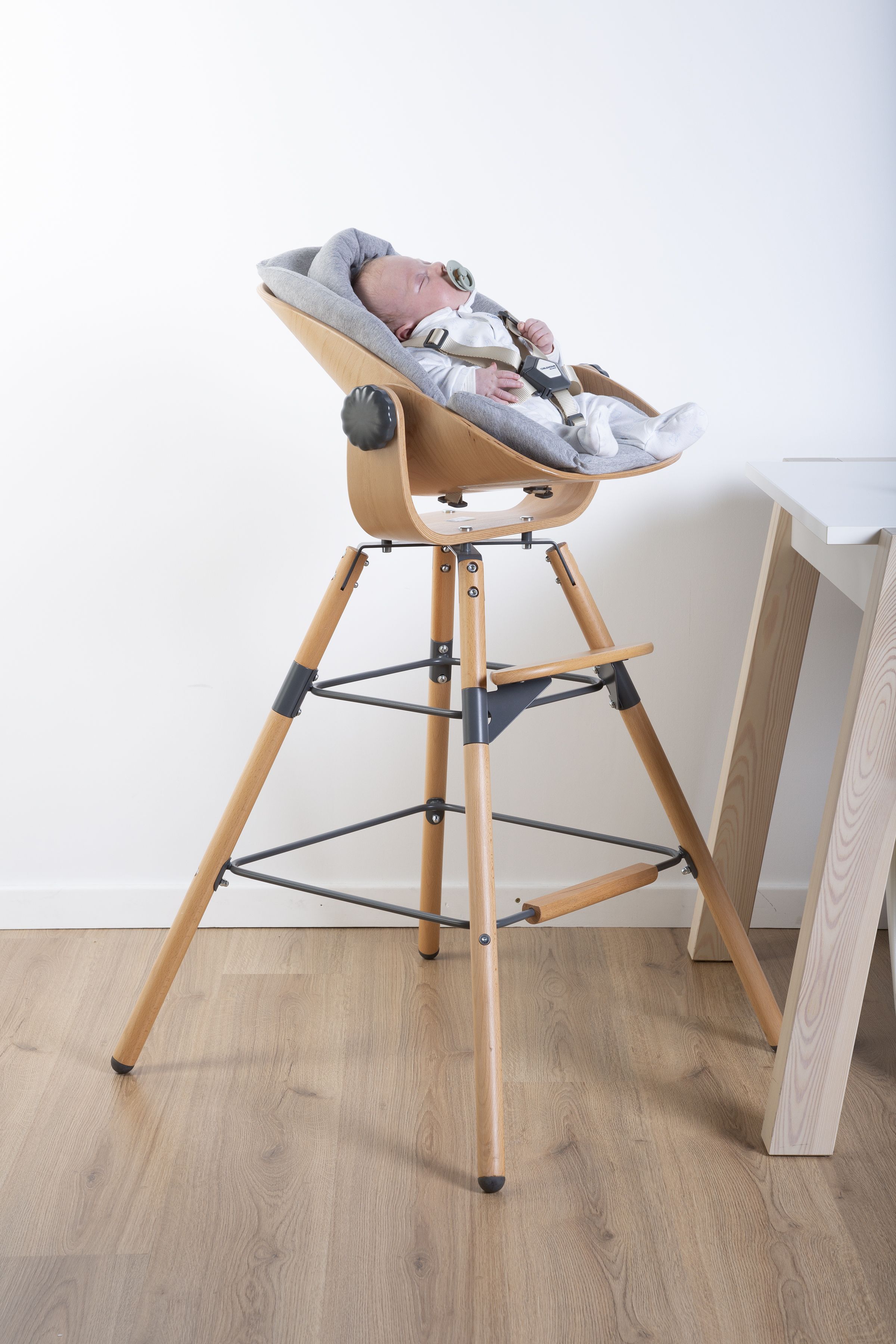 Сидение для новорожденного к стулу для кормления Childhome Evolu (CHEVONBNANT) - фото 20