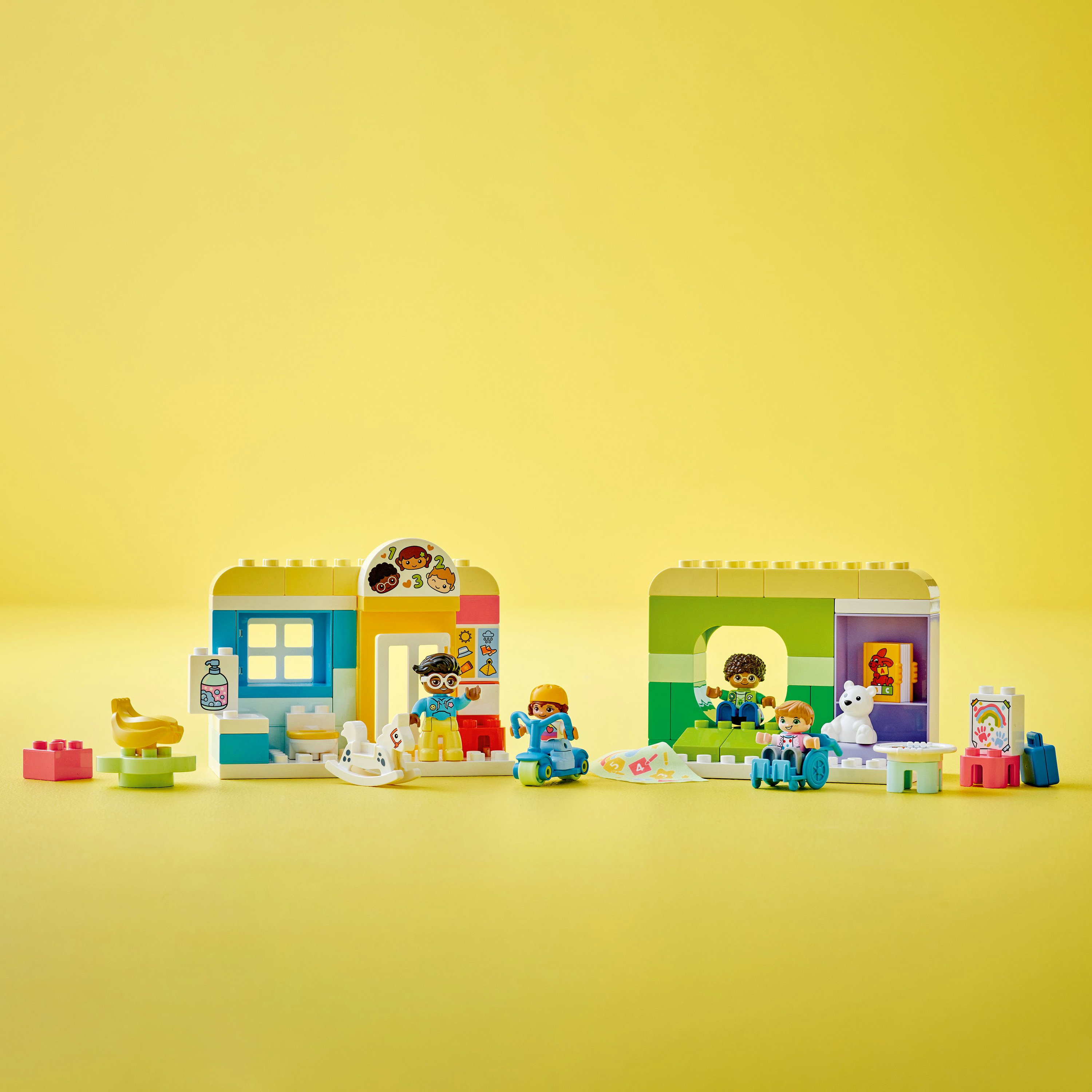 Конструктор LEGO DUPLO Будні в дитячому садку, 67 деталей (10992) - фото 5