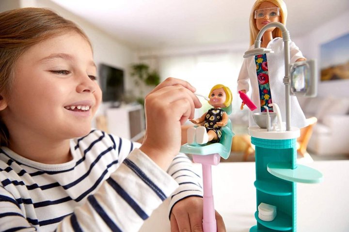 Игровой набор Barbie You Can Be Anything Стоматологиня, 29 см - фото 5