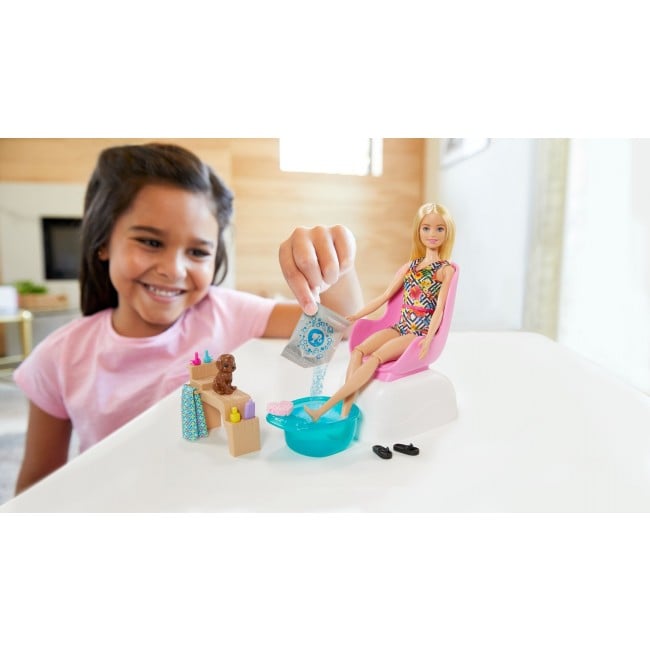 Игровой набор Barbie Маникюрный салон (GHN07) - фото 7