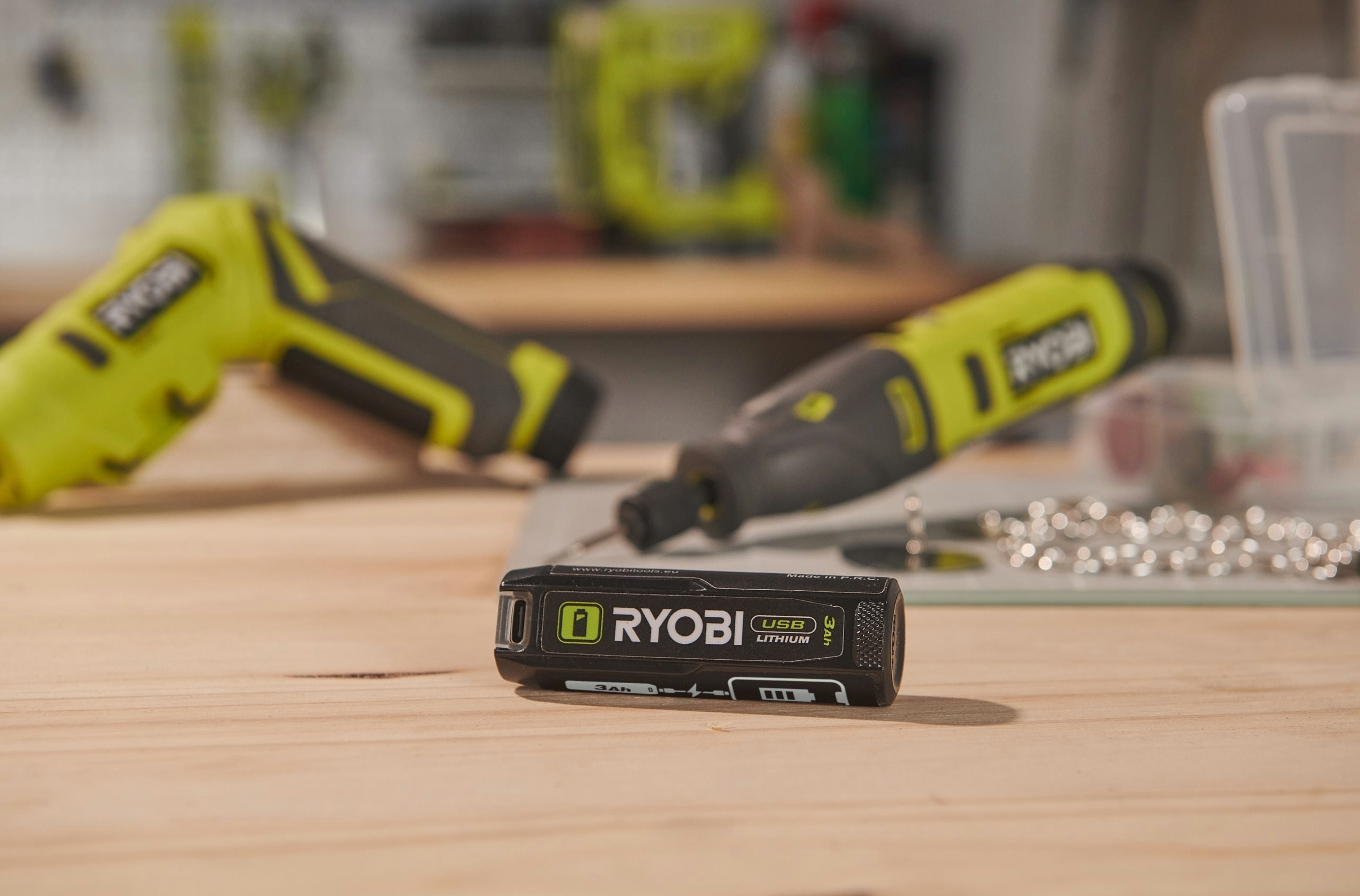 Акумулятор Ryobi RB4L30 USB Lithium 4В 3А/год (5133006224) - фото 5