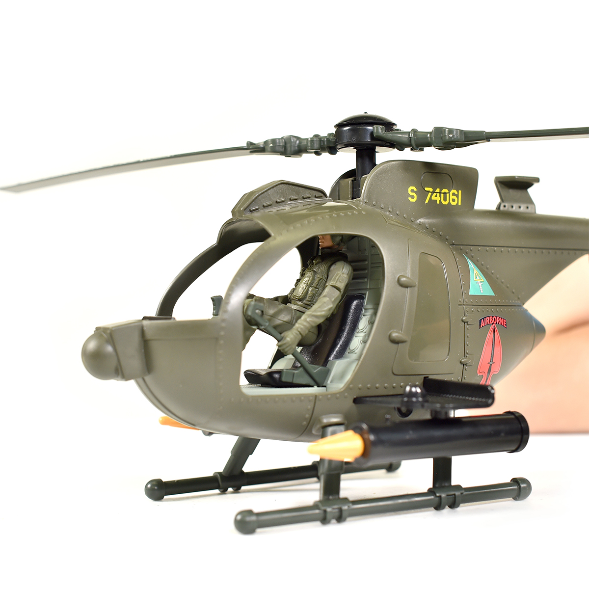 Игровой набор Elite Force Многоцелевой вертолет MH-6 (101860) - фото 6