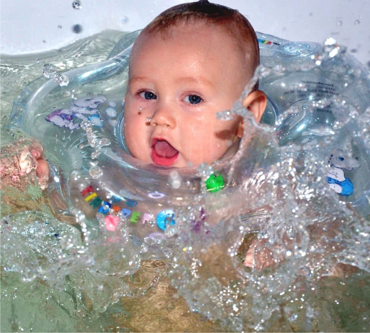 Круг для купания KinderenOK Baby Капелька с погремушкой, голубой (204238_05) - фото 6