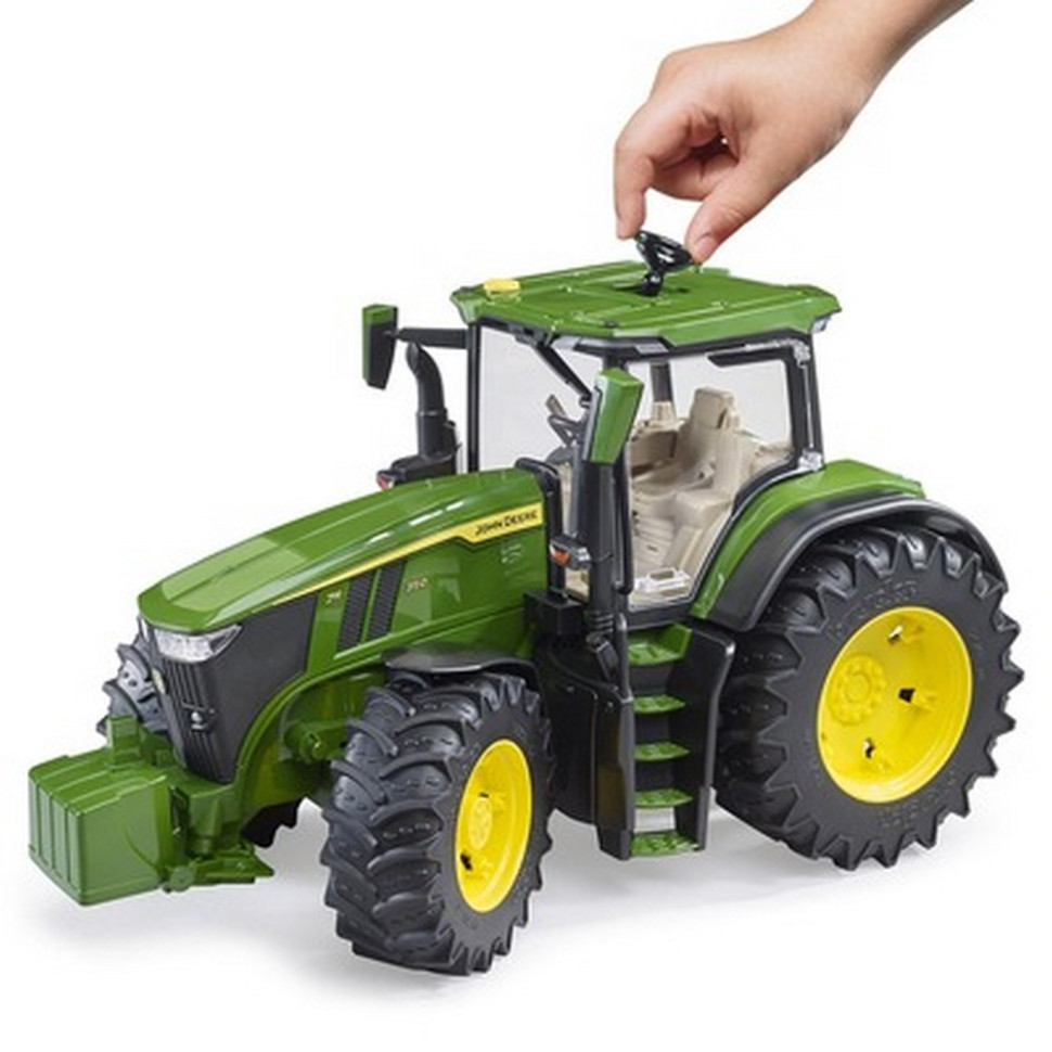 Трактор John Deere Bruder 03150 - фото 3