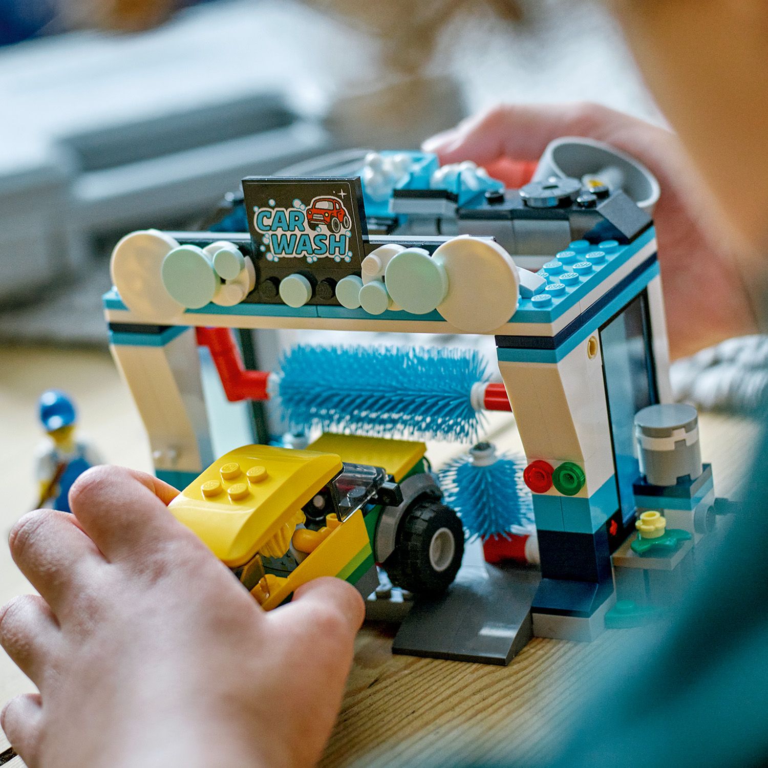 Конструктор LEGO City Автомойка, 243 детали (60362) - фото 5