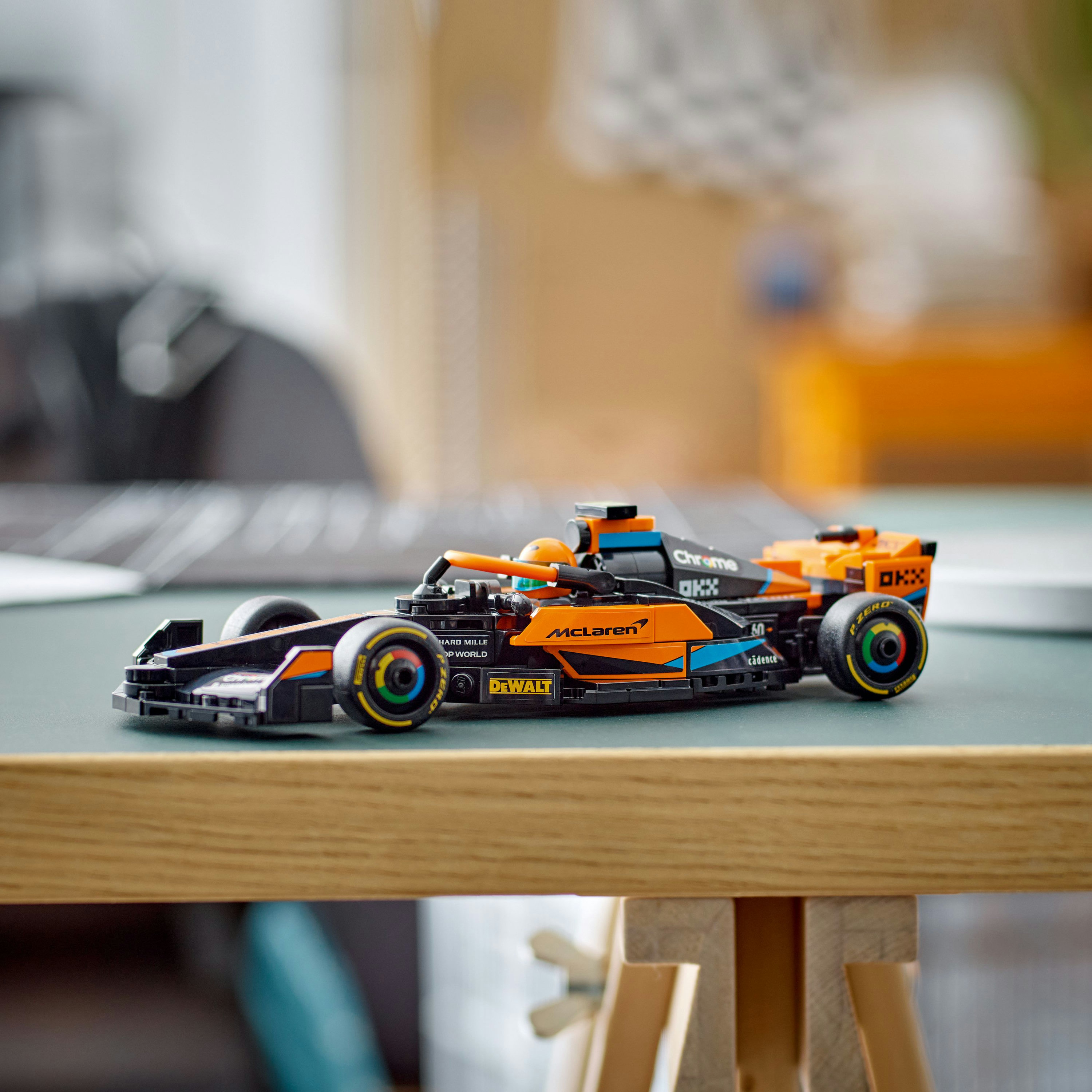 Конструктор LEGO Speed Champions Автомобіль для перегонів 2023 McLaren Formula 1, 245 деталей (76919) - фото 3