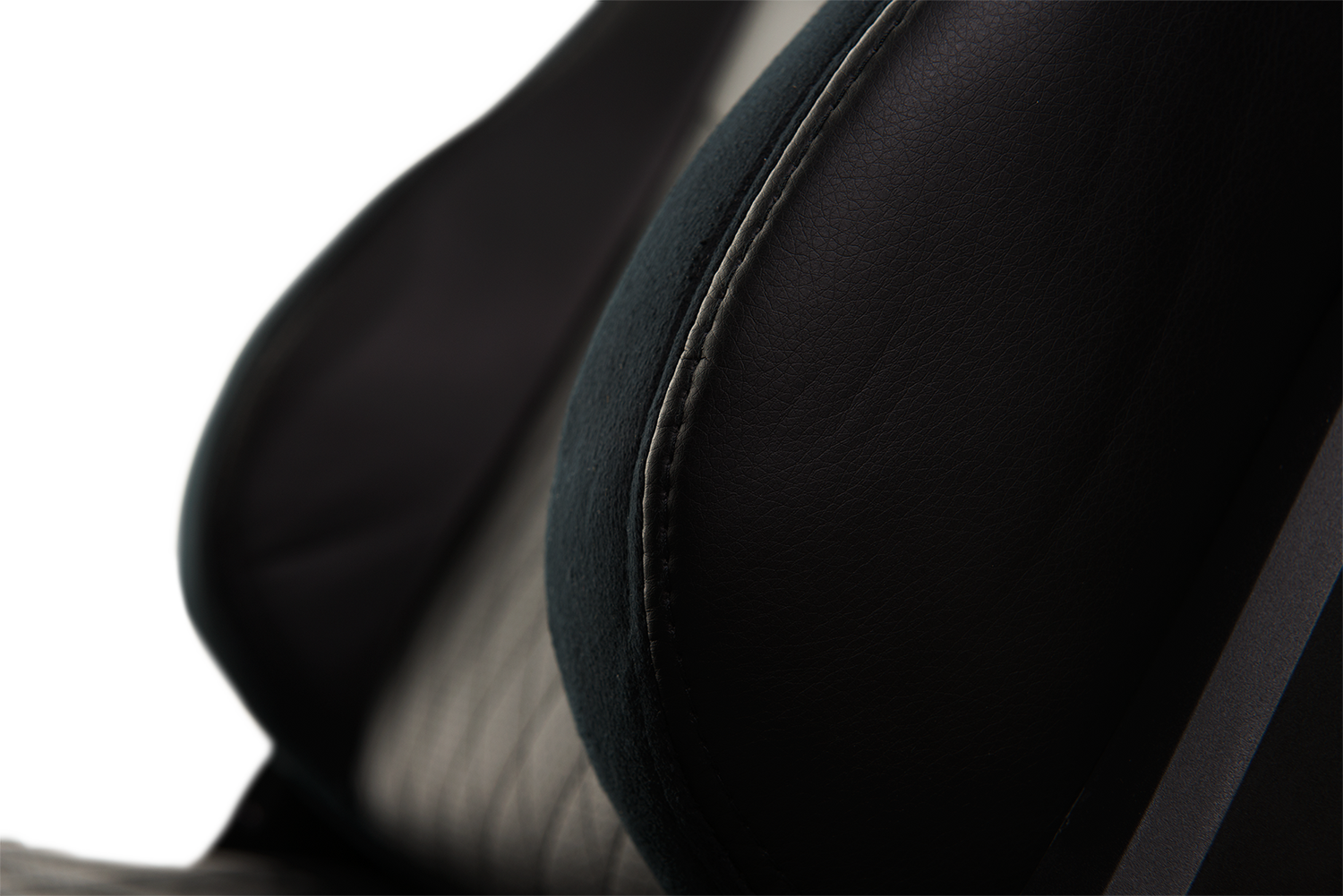 Геймерское кресло GT Racer черное (X-0713 Black) - фото 13