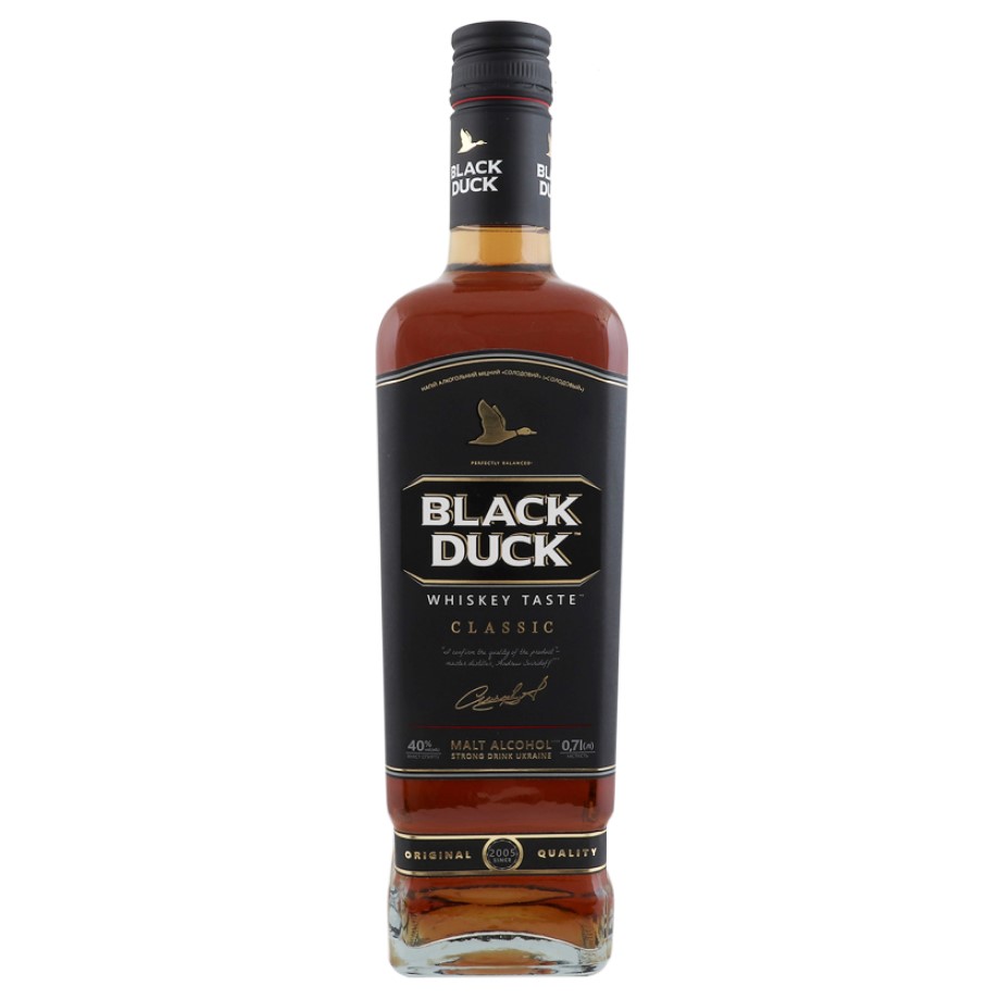 Крепкий алкогольный напиток Black Duck, солодовый, 40%, 0,7 л (876387) - фото 1