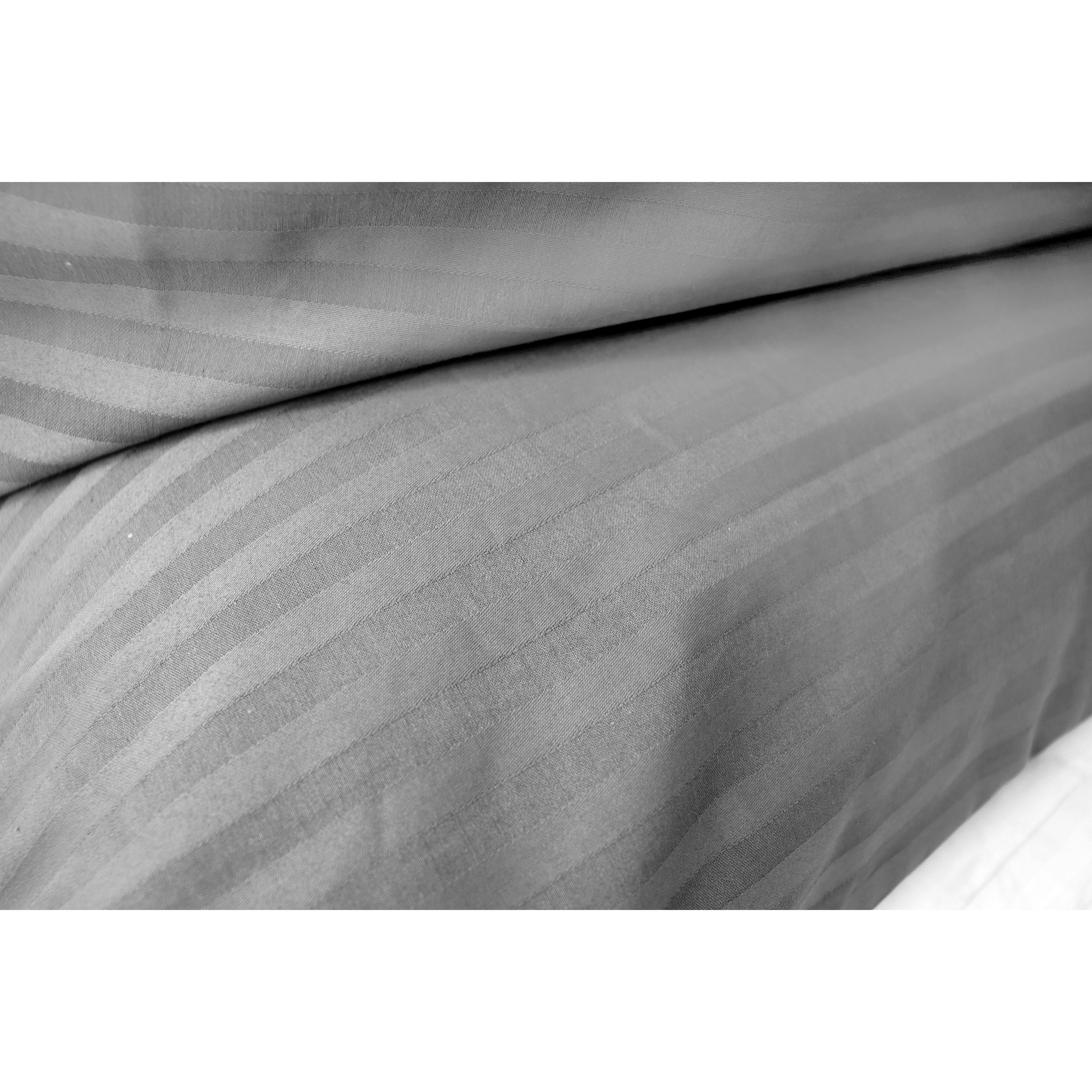 Комплект постільної білизни LightHouse Sateen Stripe Grey євростандарт сірий (603609_2,0) - фото 7