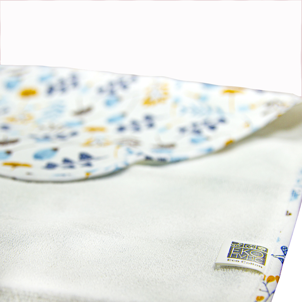 Пелюшка непромокальна Еко Пупс Eco Cotton двостороння Українські квіточки 50х70 см біла з синім - фото 3