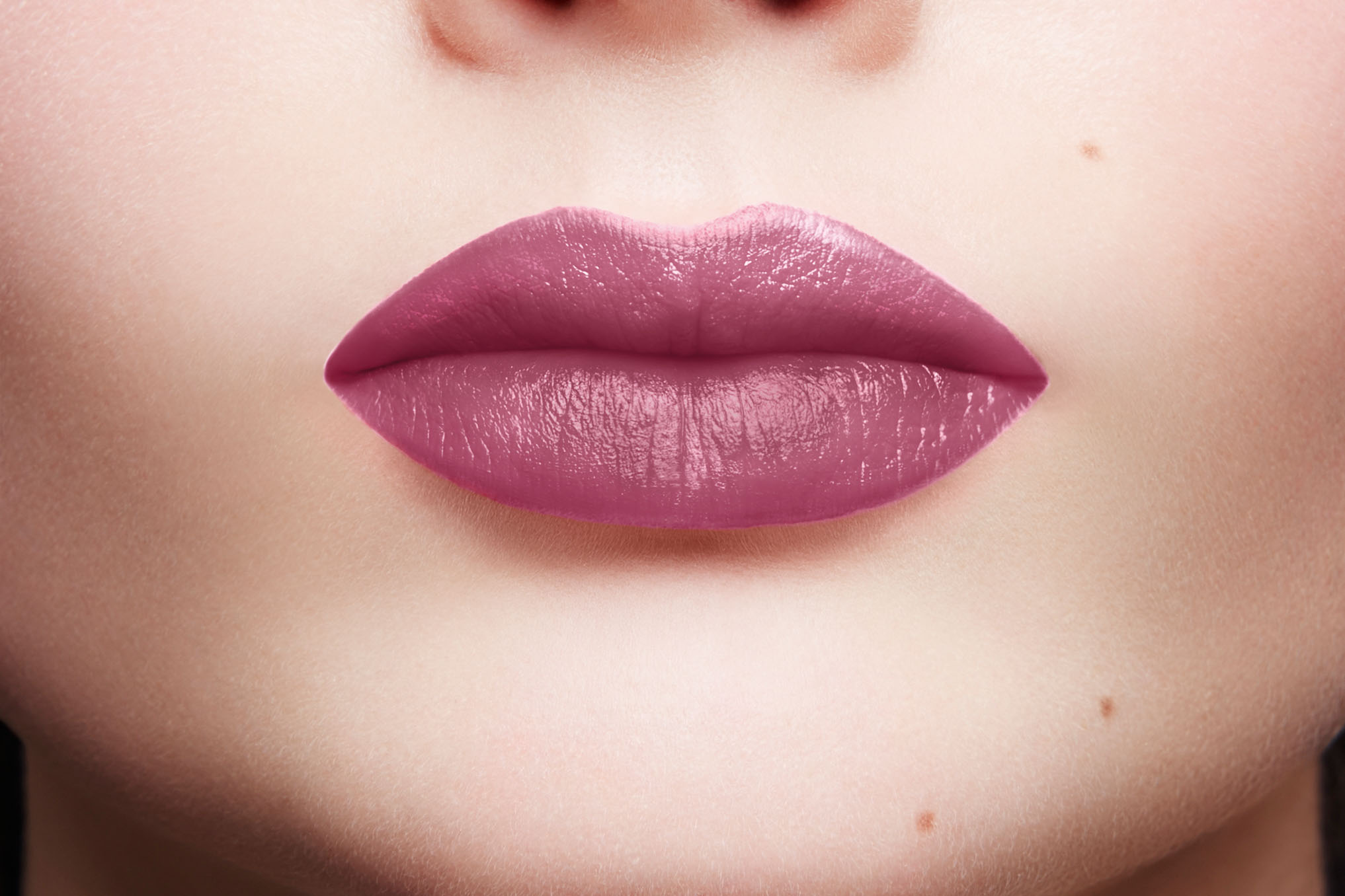 Помада для губ L’Oréal Paris Color Riche, тон 129 (Montmartre), 28 г (A9996100) - фото 5