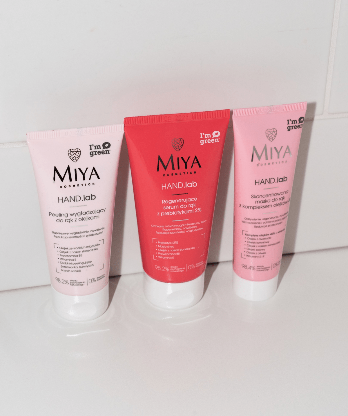 Концентрована маска для рук та нігтів Miya Cosmetics Hand Lab Concentrated Mask For Hands & Nails With A Complex Of Oils 40% 50 мл - фото 4