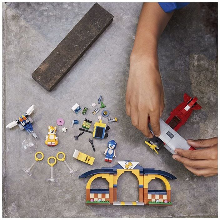 Конструктор LEGO Sonic the Hedgehog Майстерня Тейлз та літак Торнадо, 376 деталей (76991) - фото 9
