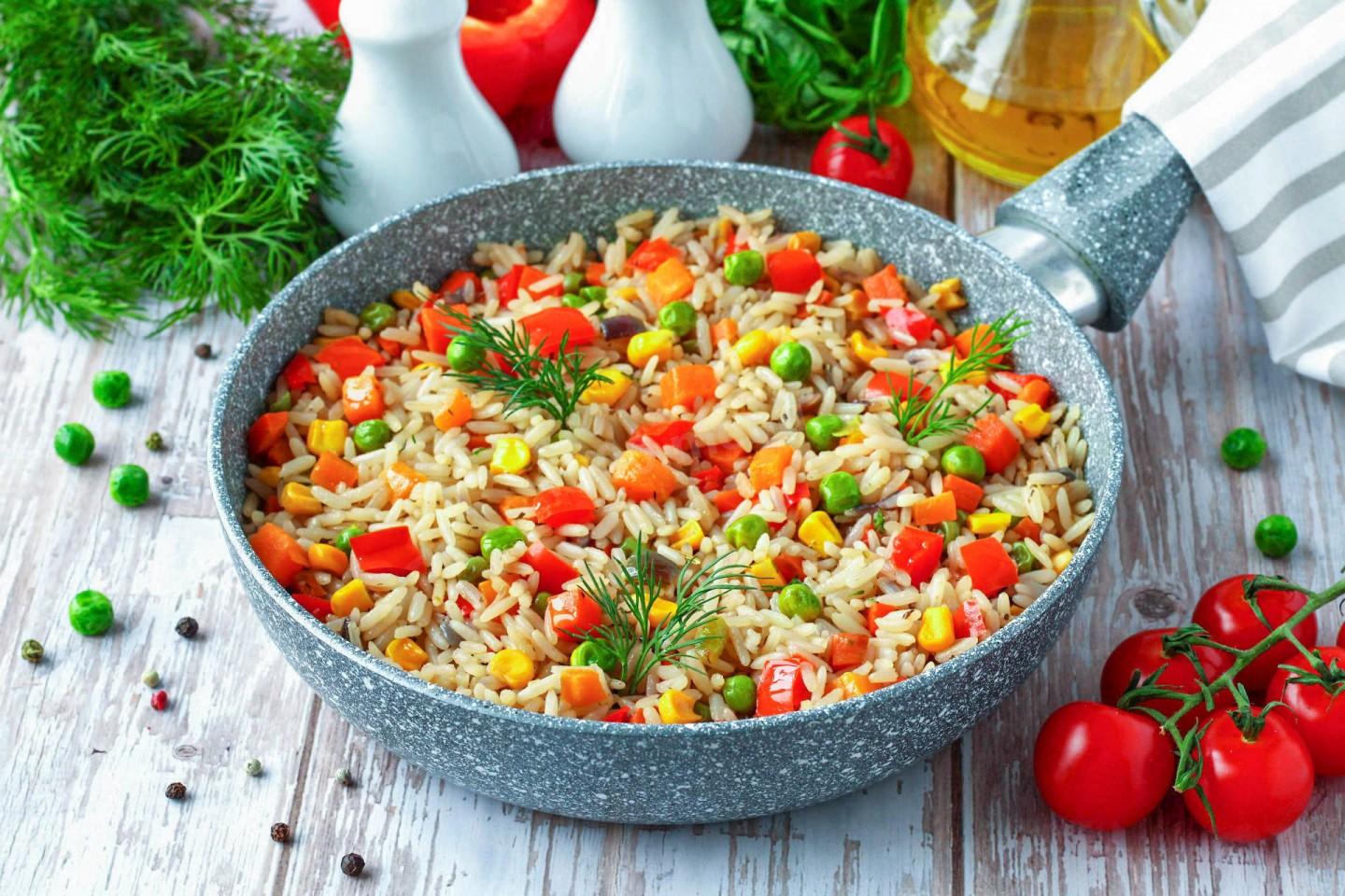 Пикантный рис с овощами - фото 2