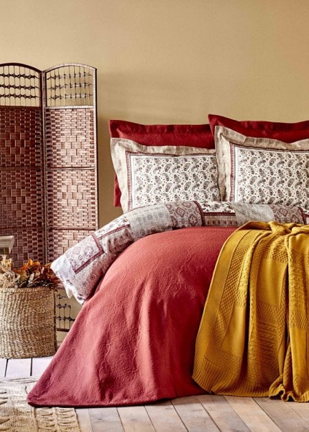 Набор постельное белье с покрывалом и пледом Karaca Home Maryam bordo 2020-1, евро, бордовый, 8 предметов (svt-2000022231152) - фото 1