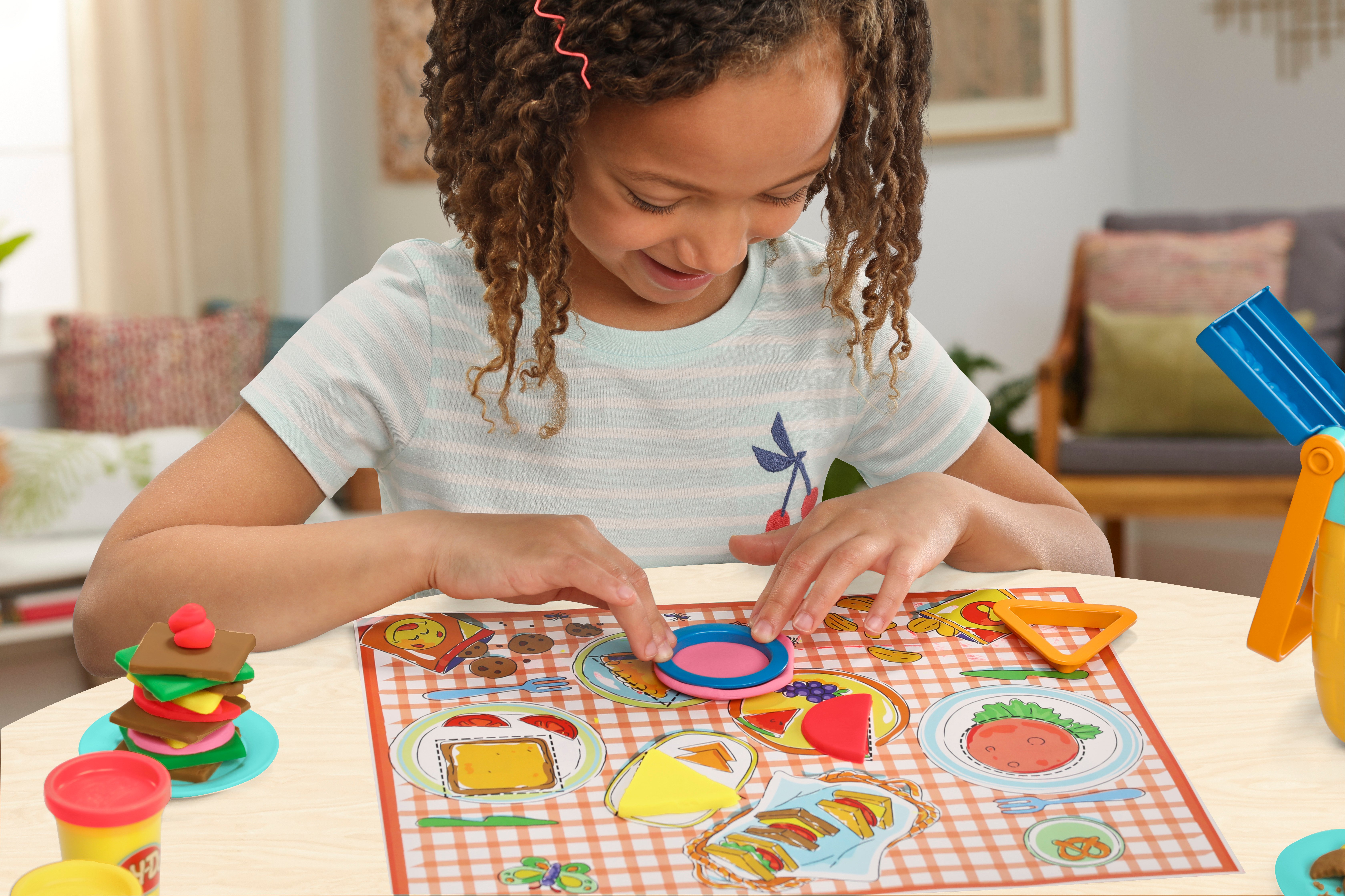 Набор для творчества с пластилином Play-Doh Пикник (F6916) - фото 9