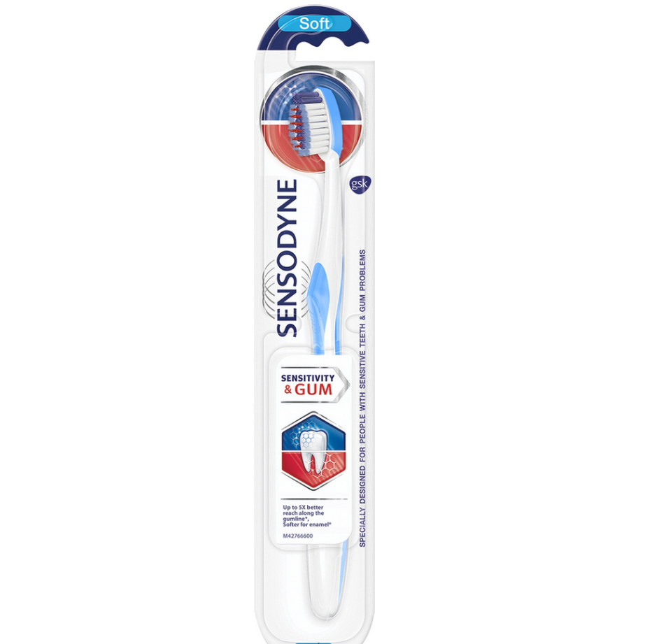 Зубна щітка Sensodyne Чутливість зубів та захист ясен, м'яка, білий з блакитним - фото 1