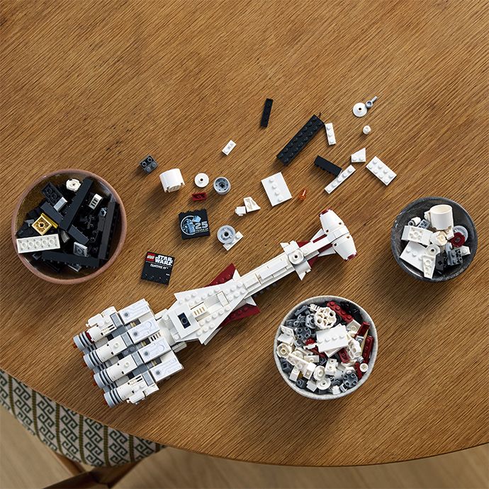 Конструктор LEGO Star Wars Тантов IV 654 детали (75376) - фото 6