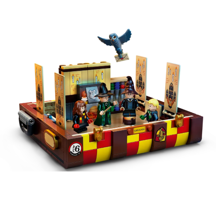 Конструктор LEGO Harry Potter Волшебный чемодан Хогвартса, 603 деталей (76399) - фото 4